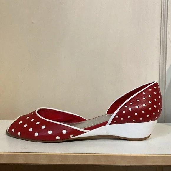 BCBGirls Peep Toe Flats - Picture 4 of 9